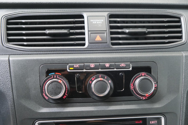 Volkswagen Caddy 2.0 TDI L1H1 BMT Highline Automaat - N.A.P. Airco, Cruise, PDC, Trekhaak.