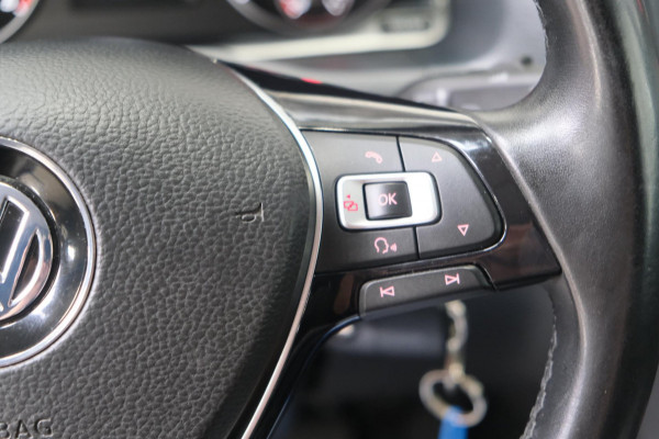 Volkswagen Caddy 2.0 TDI L1H1 BMT Highline Automaat - N.A.P. Airco, Cruise, PDC, Trekhaak.