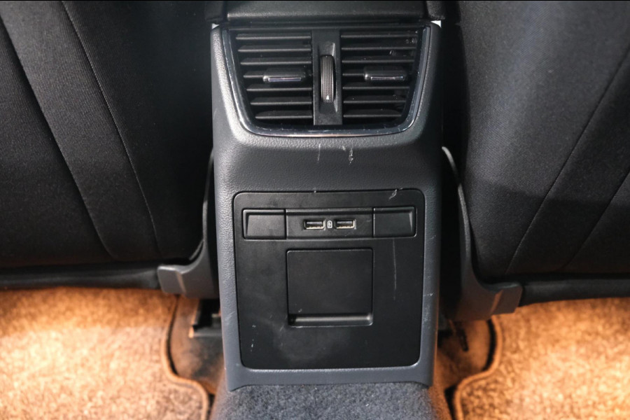 Škoda Octavia Combi 1.5 TSI Greentech Sport Business - N.A.P. Airco, Cruise, Navi, PDC, Trekhaak.