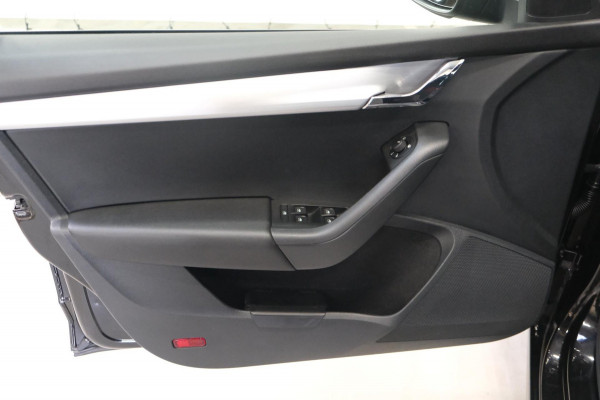 Škoda Octavia Combi 1.5 TSI Greentech Sport Business - N.A.P. Airco, Cruise, Navi, PDC, Trekhaak.