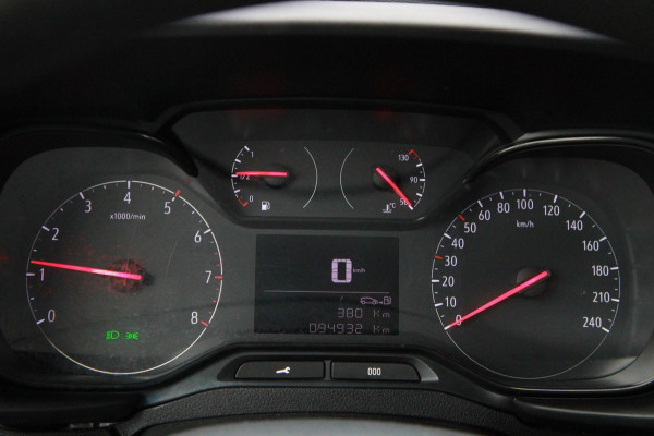 Opel Combo 1.2 Turbo L2H1 Edition Benzine / Trekhaak / App connect / PDC