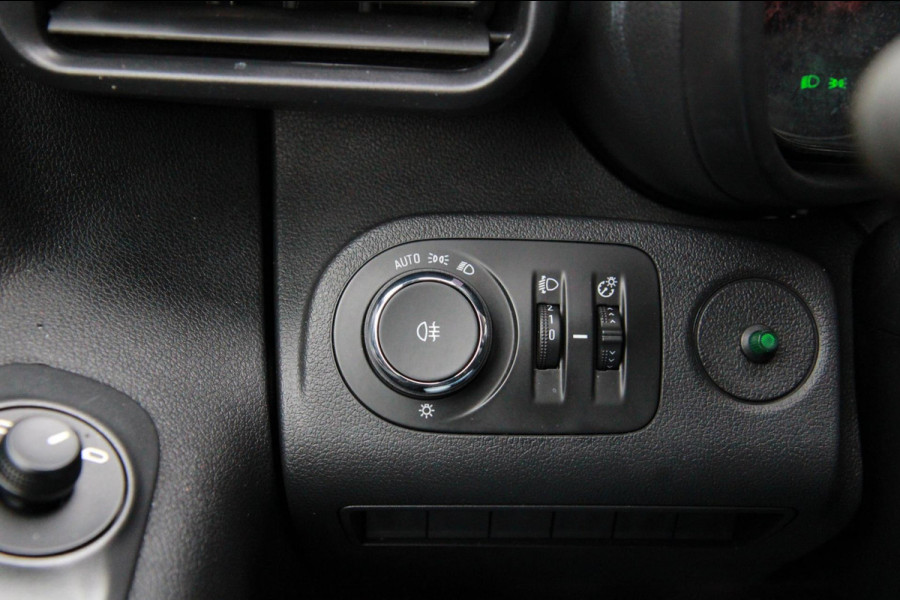 Opel Combo 1.2 Turbo L2H1 Edition Benzine / Trekhaak / App connect / PDC