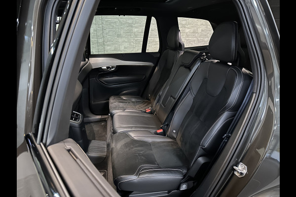 Volvo XC90 T8 AWD R-Design | Pine-Grey! | 360 Camera | ACC | Panorama | Pilot-Assist | Head-Up | Harman-Kardon | Keyless-Entry | 7 Persoons | Trekhaak | 2x Memory | Stoelverwarming V+A | Zwarte-Hemel | Full-LED | Sportstoelen | Stuurverwarming | Standkachel | Black-Line | Zonwering | DAB | 20 inch LM.