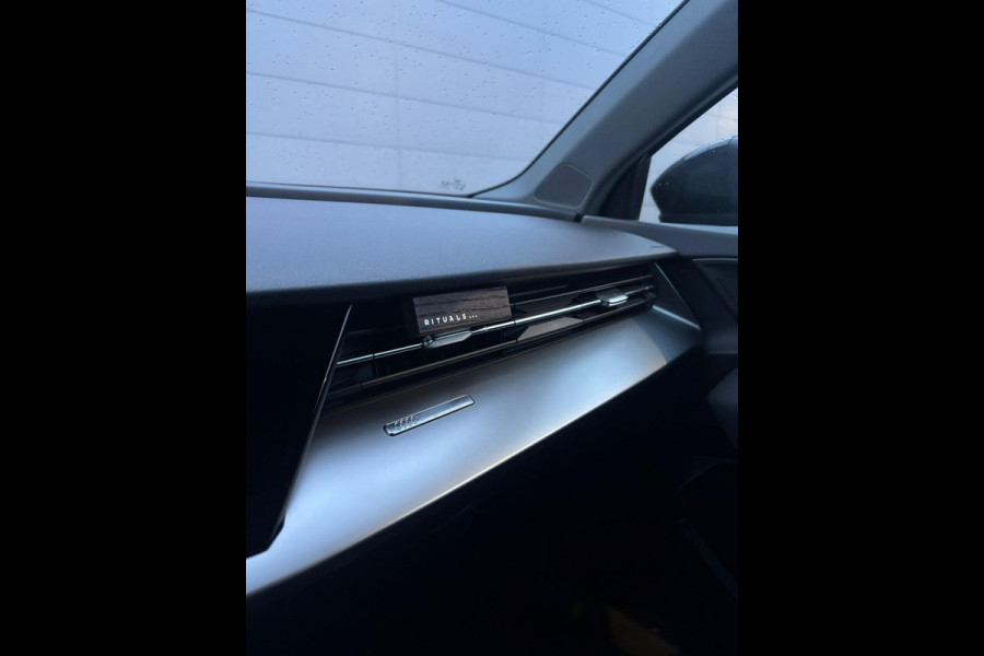 Audi A3 LIMOUSINE 30 TFSI Pro Line