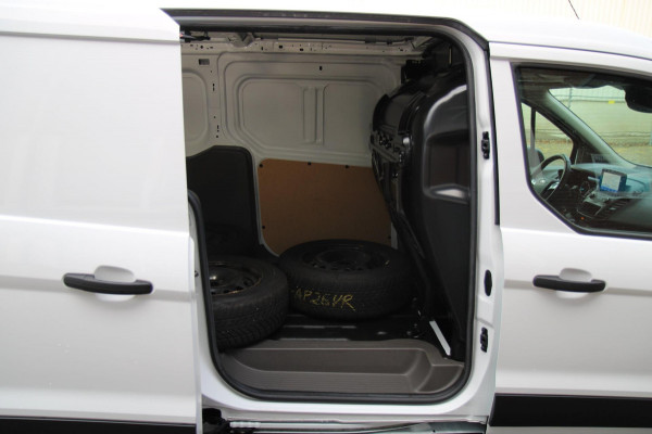 Ford Transit Connect 1.5 EcoBlue L2 Trend 120PK Automaat / Camera / Trekhaak / 3 zits