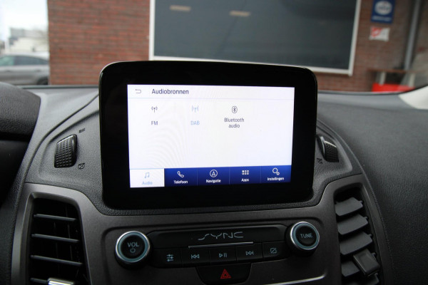 Ford Transit Connect 1.5 EcoBlue L2 Trend 120PK Automaat / Camera / Trekhaak / 3 zits