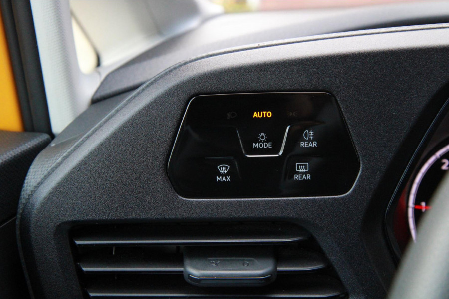 Volkswagen Caddy Cargo 2.0 TDI Comfort / Multi stuur / Trekhaak / Cruise / LMV