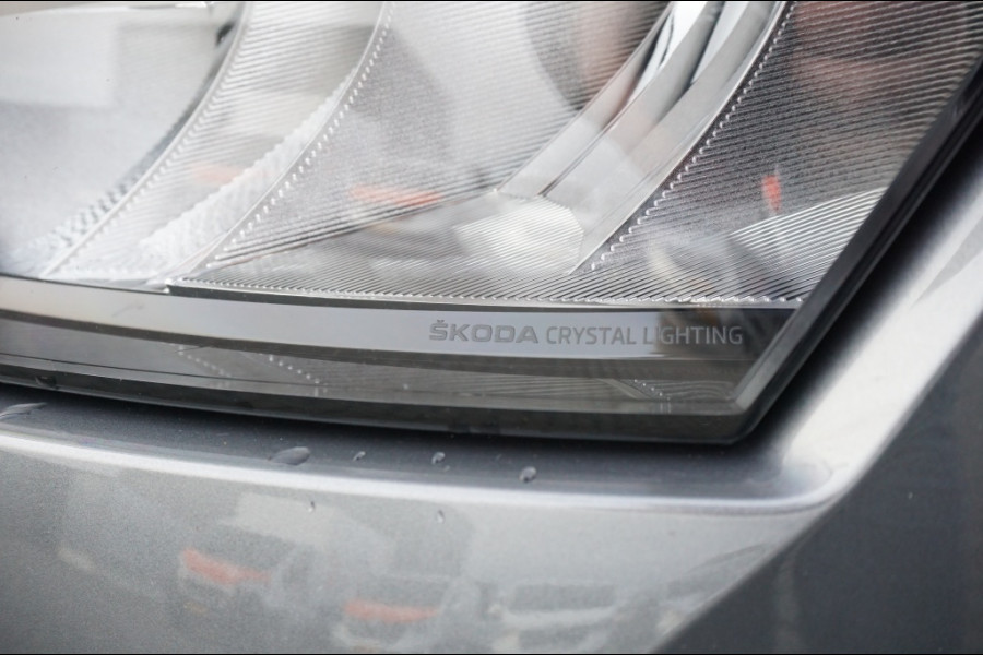 Škoda Kamiq 110 PK Ambition AUTOMAAT | AIRCO | PDC | NAVI BY APP