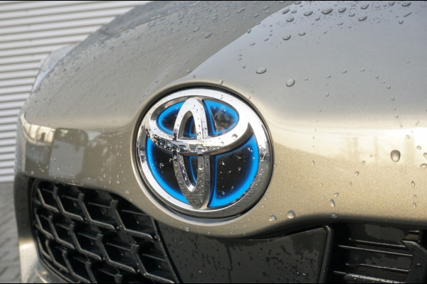 Toyota Yaris Cross 1.5 Hybrid Dynamic AUTOMAAT | ADAP CRUISE | CLIMA