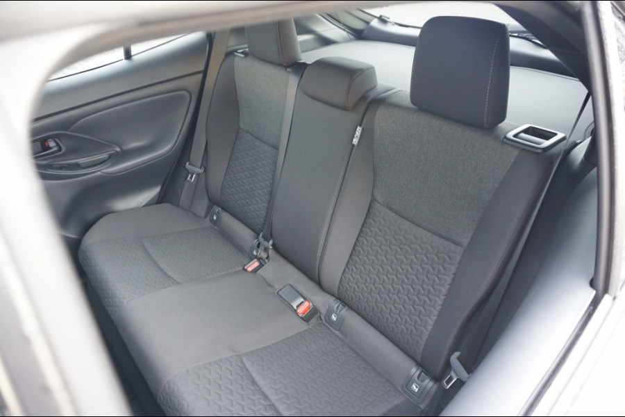 Toyota Yaris Cross 1.5 Hybrid Dynamic AUTOMAAT | ADAP CRUISE | CLIMA