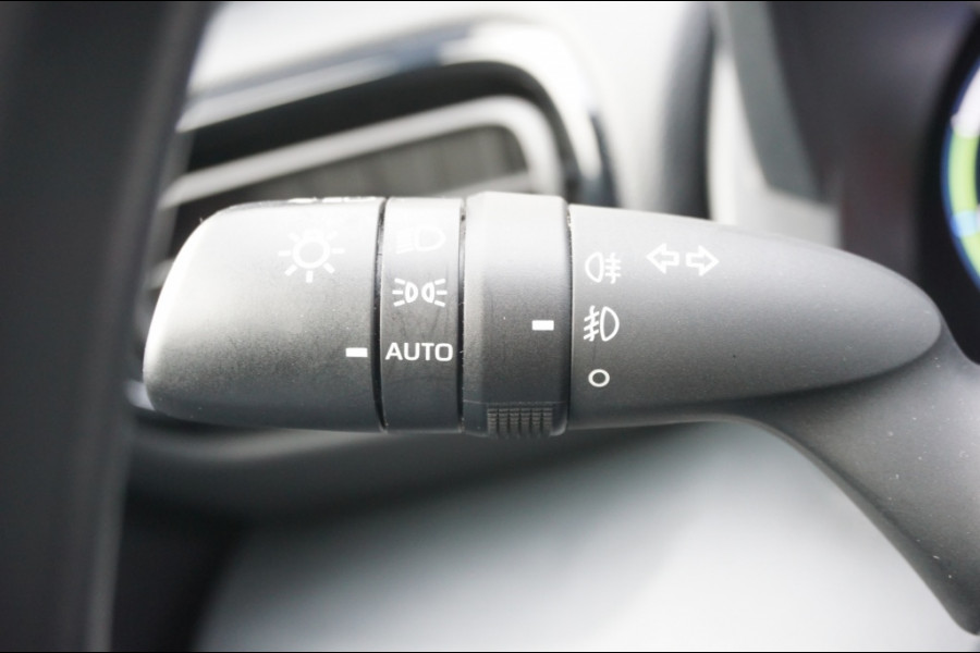 Toyota Yaris Cross 1.5 Hybrid Dynamic AUTOMAAT | ADAP CRUISE | CLIMA