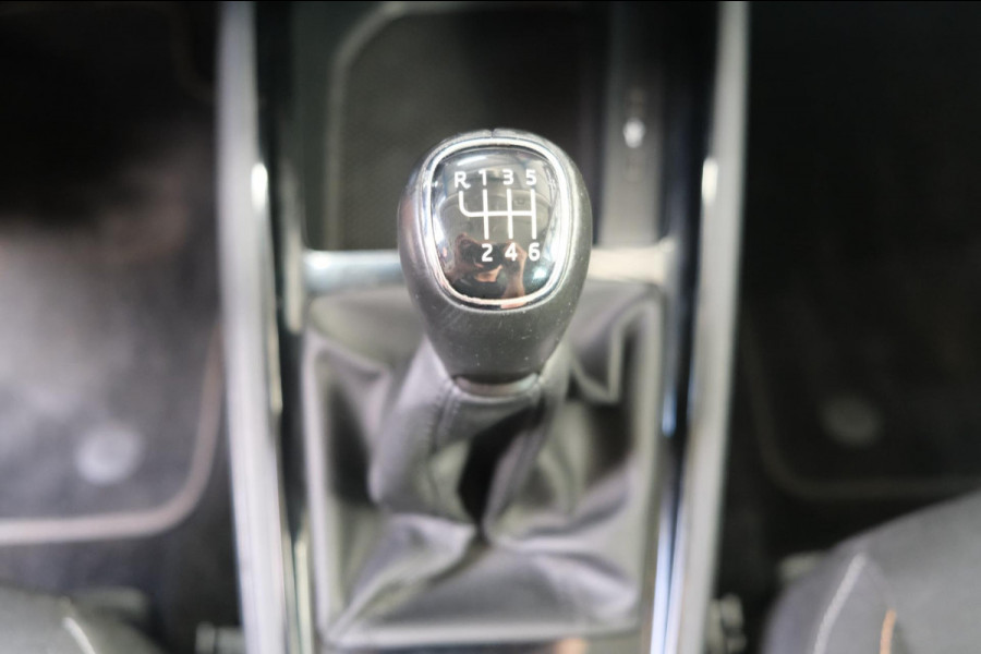 Škoda Kamiq 1.0 TSI Ambition - N.A.P. Airco, Cruise, Navi.