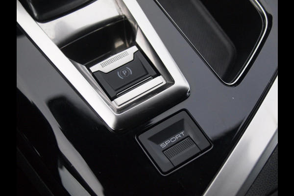 Peugeot 3008 1.2 PureTech Active | Apple Carplay | Camera | Cruise Control | Trekhaak | Automaat | NL-Auto |