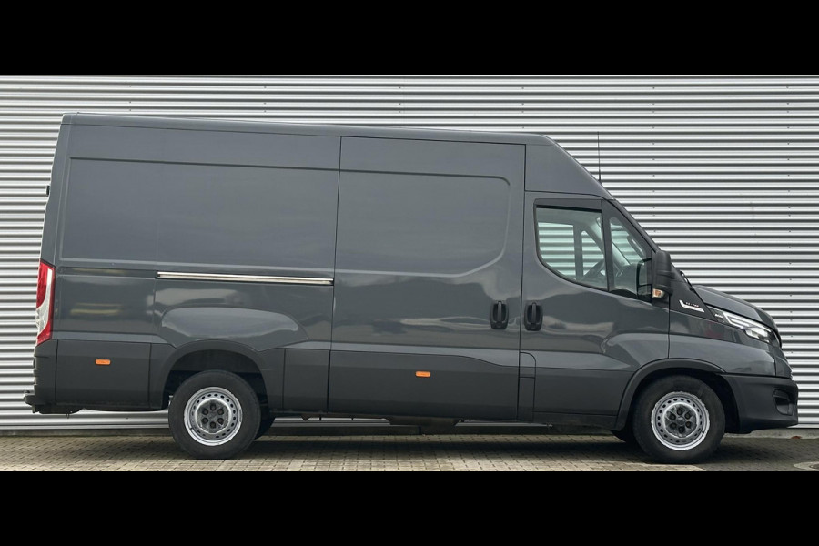 Iveco Daily 35C18 3.0 Automaat Mooie uitvoering Zeer netjes!