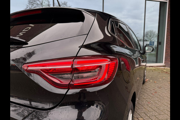 Renault Clio 1.0 TCe Intens - Automaat - Groot Navi - Climate - 360 Camera - Cruise