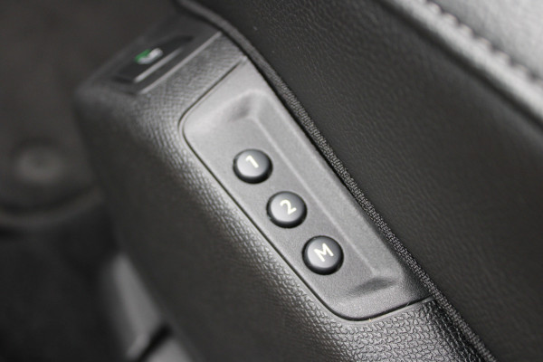 DS 7 Crossback E-Tense Rivoli | Panoramadak | Massage | Leder | Full