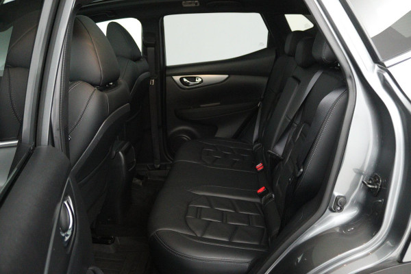 Nissan QASHQAI 1.3 DIG-T Tekna + (PANORAMADAK, TREKHAAK, CAMERA, STOELVERWARMING, ELEKTR STOELEN, PARKEERSENSOREN)