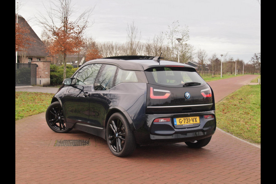 BMW i3 S Executive Edition 120Ah 42 kWh | Panoramadak | Harman Kardon | Camera | Apple Carplay | Cruise Control |