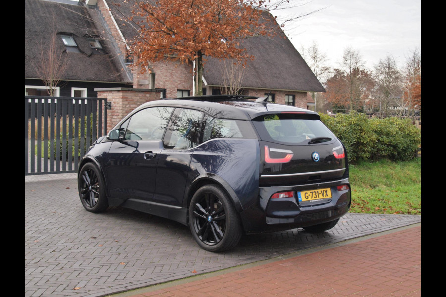 BMW i3 S Executive Edition 120Ah 42 kWh | Panoramadak | Harman Kardon | Camera | Apple Carplay | Cruise Control |