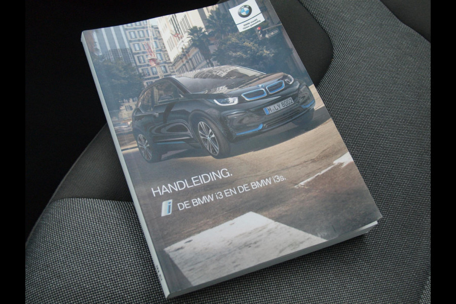BMW i3 S Executive Edition 120Ah 42 kWh | Panoramadak | Harman Kardon | Camera | Apple Carplay | Cruise Control |