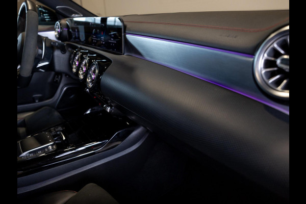 Mercedes-Benz CLA-Klasse Shooting Brake AMG 45 S 4MATIC+ Premium Plus / 422pk / Panorama dak / Burmester / Rondom zicht camera /