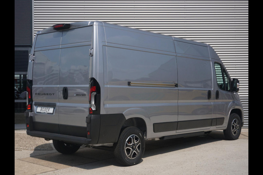 Peugeot e-Boxer 3.5t L3H2 Zwaar 110 kWh | 8 jaar garantie | Pakket Style Black | Pakket Premium Visibilit LED | Pakket City Plus