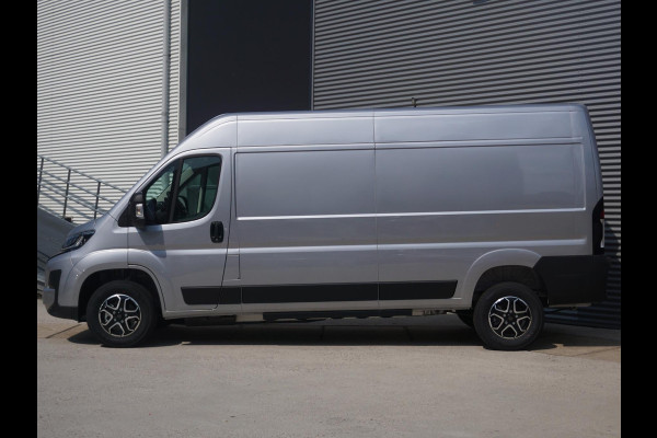 Peugeot e-Boxer 3.5t L3H2 Zwaar 110 kWh | 8 jaar garantie | Pakket Style Black | Pakket Premium Visibilit LED | Pakket City Plus