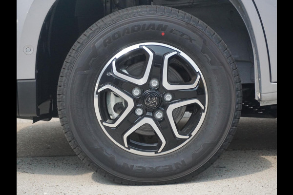 Peugeot e-Boxer 3.5t L3H2 Zwaar 110 kWh | 8 jaar garantie | Pakket Style Black | Pakket Premium Visibilit LED | Pakket City Plus