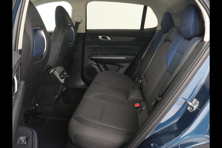 Lynk & Co 01 1.5 Plug In | Panoramadak | Trekhaak | Infinity by Harman | Camera | Adaptive cruise | Stoelverwarming | Carplay | Memory | Full LED | PHEV