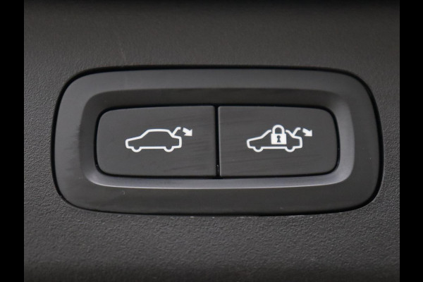 Lynk & Co 01 1.5 Plug In | Panoramadak | Trekhaak | Infinity by Harman | Camera | Adaptive cruise | Stoelverwarming | Carplay | Memory | Full LED | PHEV