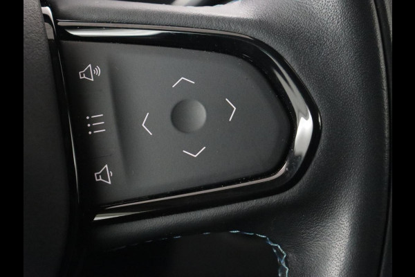 Lynk & Co 01 1.5 Plug In | Panoramadak | Trekhaak | Infinity by Harman | Camera | Adaptive cruise | Stoelverwarming | Carplay | Memory | Full LED | PHEV