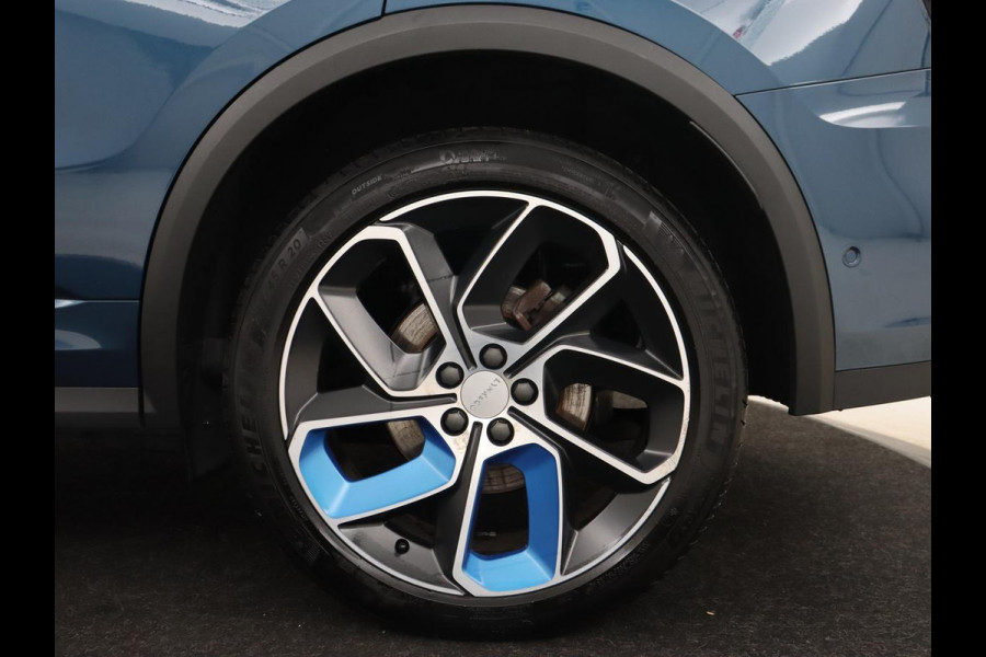 Lynk & Co 01 1.5 Plug In | Panoramadak | Trekhaak | Infinity by Harman | Camera | Adaptive cruise | Stoelverwarming | Carplay | Memory | Full LED | PHEV