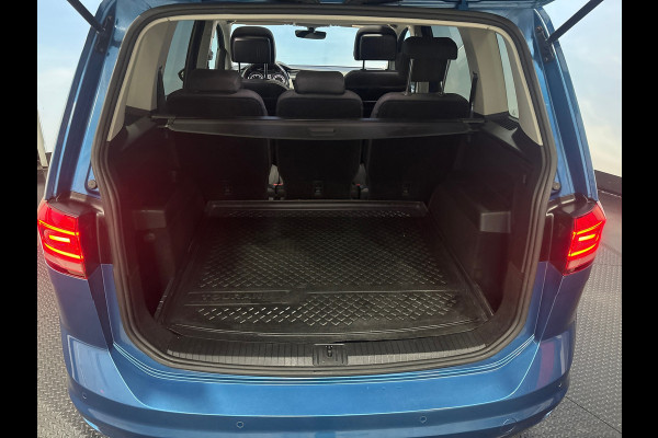 Volkswagen Touran 1.2 TSI Comfortline Business Navi | Clima | PDC | Pano | Stoelverwarming