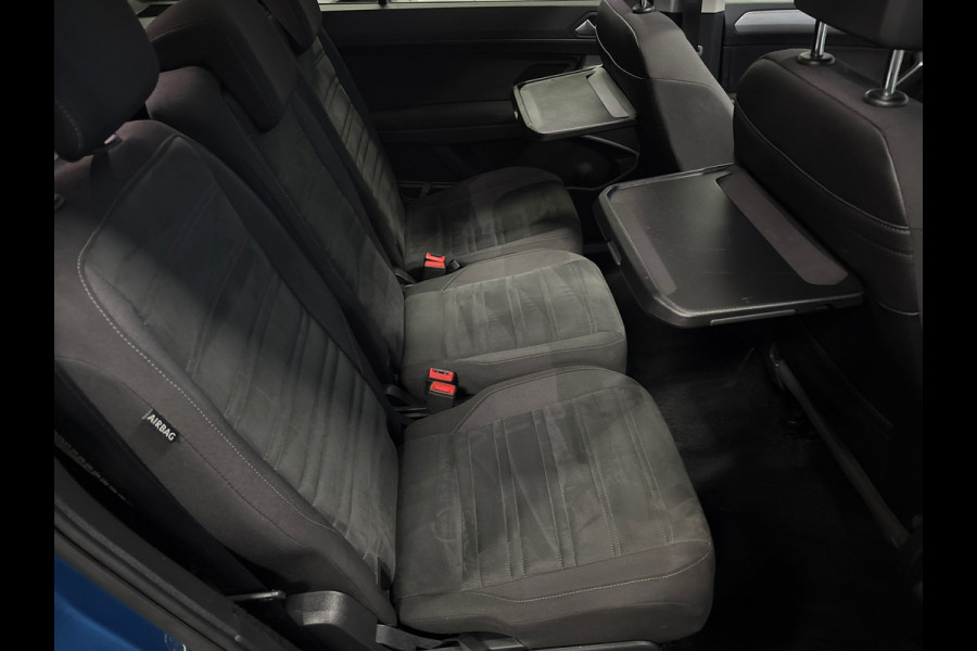 Volkswagen Touran 1.2 TSI Comfortline Business Navi | Clima | PDC | Pano | Stoelverwarming