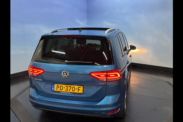 Volkswagen Touran 1.2 TSI Comfortline Business Navi | Clima | PDC | Pano | Stoelverwarming