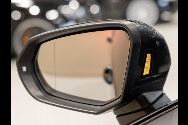 Audi Q3 35 TFSI 2x S Line / 150pk / Panorama dak / Achteruitrij camera / Keyless entry /