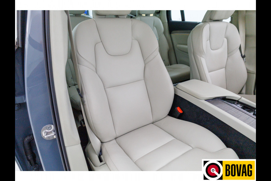 Volvo XC90 2.0 T8 Recharge AWD Ultimate Bright 456 PK Long range | 7 persoons! | Pano | Leer | Headup | All-season Harman Kardon, Stoel-, stuur- & achterbankverw, Elec. voorstoelen met geheugen, Pilot assist, 360 Camera