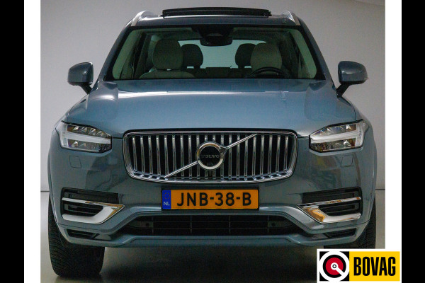 Volvo XC90 2.0 T8 Recharge AWD Ultimate Bright 456 PK Long range | 7 persoons! | Pano | Leer | Headup | All-season Harman Kardon, Stoel-, stuur- & achterbankverw, Elec. voorstoelen met geheugen, Pilot assist, 360 Camera