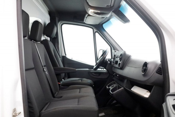 Mercedes-Benz Sprinter 316 CDI 163pk 7G Automaat Bakwagen met laadklep 01-2020