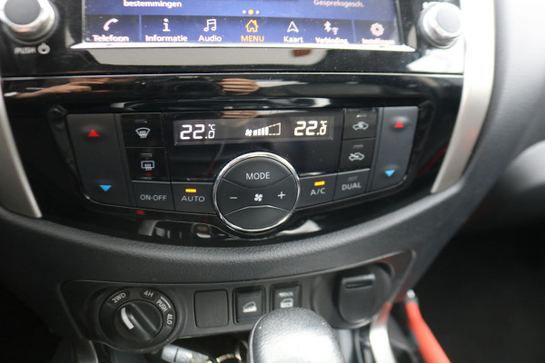 Nissan Navara 2.3 dCi 190pk New N-Guard Automaat 4x4 3.500kg Trekhaak