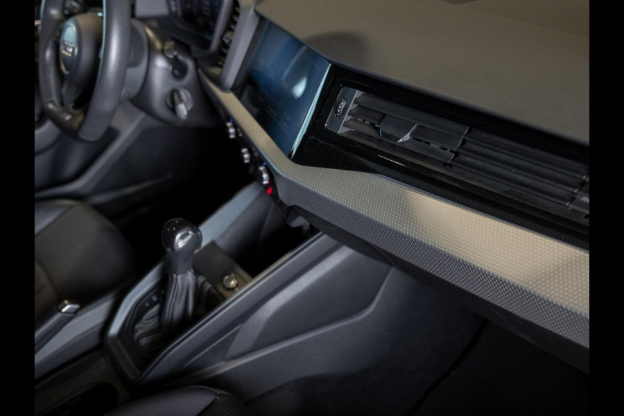 Audi A1 Sportback 30 TFSI edition one 2x S-Line / 116pk / Apple CarPlay / Achteruitrij camera / Automatische klimaatregeling /