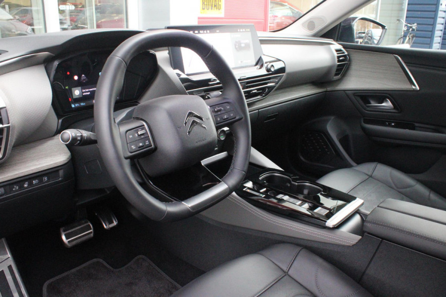 Citroën C5 X 1.6 Plug-in Hybrid 225PK MAX | PANORAMISCH SCHUIF / KANTELDAK | ELEKTRISCHE VOORSTOELEN MET GEHEUGEN | VOORSTOEL VENTILATIE | VOORSTOEL VERWARMING | VOORSTOELEN MET MASSAGE FUNCTIE | LEDEREN BEKLEDING | STUUR VERWARMING | DRAADLOOS APPLE CARPLAY / ANDROID AUTO | 360° CAMERA | KEYLESS ENTRY / START | 19"LICHTMETALEN VELGEN | ELEKTRISCH BEDIENBARE ACHTERKLEP MET HANDSFREE FUNCTIE | HEADUP DISPLAY | NAVIGATIE | ADAPTIVE CRUISE CONTROL |