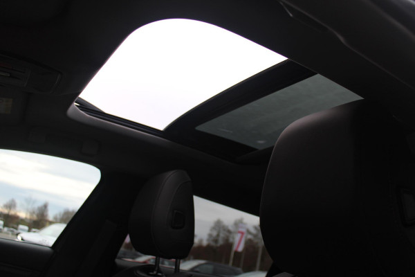 Citroën C5 X 1.6 Plug-in Hybrid 225PK MAX | PANORAMISCH SCHUIF / KANTELDAK | ELEKTRISCHE VOORSTOELEN MET GEHEUGEN | VOORSTOEL VENTILATIE | VOORSTOEL VERWARMING | VOORSTOELEN MET MASSAGE FUNCTIE | LEDEREN BEKLEDING | STUUR VERWARMING | DRAADLOOS APPLE CARPLAY / ANDROID AUTO | 360° CAMERA | KEYLESS ENTRY / START | 19"LICHTMETALEN VELGEN | ELEKTRISCH BEDIENBARE ACHTERKLEP MET HANDSFREE FUNCTIE | HEADUP DISPLAY | NAVIGATIE | ADAPTIVE CRUISE CONTROL |