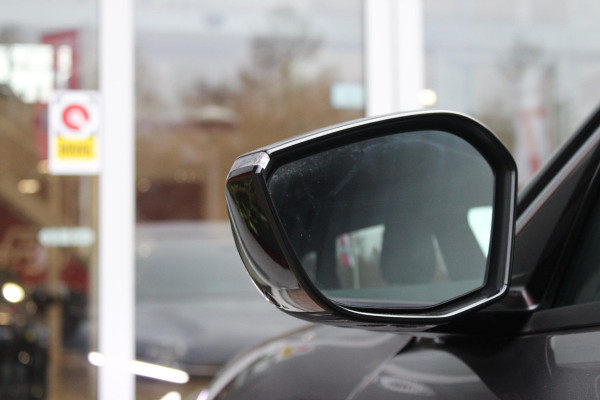 Citroën C5 X 1.6 Plug-in Hybrid 225PK MAX | PANORAMISCH SCHUIF / KANTELDAK | ELEKTRISCHE VOORSTOELEN MET GEHEUGEN | VOORSTOEL VENTILATIE | VOORSTOEL VERWARMING | VOORSTOELEN MET MASSAGE FUNCTIE | LEDEREN BEKLEDING | STUUR VERWARMING | DRAADLOOS APPLE CARPLAY / ANDROID AUTO | 360° CAMERA | KEYLESS ENTRY / START | 19"LICHTMETALEN VELGEN | ELEKTRISCH BEDIENBARE ACHTERKLEP MET HANDSFREE FUNCTIE | HEADUP DISPLAY | NAVIGATIE | ADAPTIVE CRUISE CONTROL |