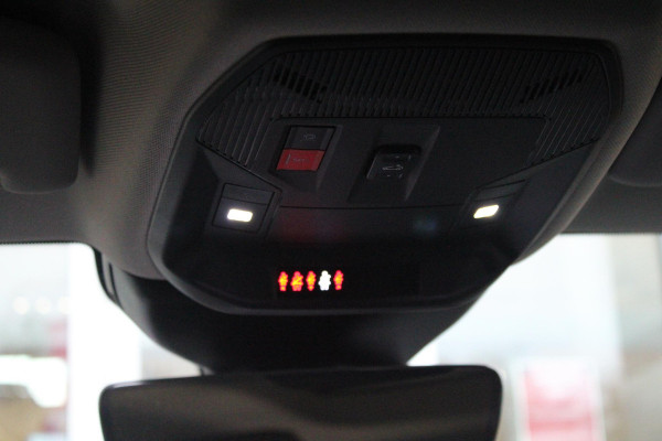 Citroën C5 X 1.6 Plug-in Hybrid 225PK MAX | PANORAMISCH SCHUIF / KANTELDAK | ELEKTRISCHE VOORSTOELEN MET GEHEUGEN | VOORSTOEL VENTILATIE | VOORSTOEL VERWARMING | VOORSTOELEN MET MASSAGE FUNCTIE | LEDEREN BEKLEDING | STUUR VERWARMING | DRAADLOOS APPLE CARPLAY / ANDROID AUTO | 360° CAMERA | KEYLESS ENTRY / START | 19"LICHTMETALEN VELGEN | ELEKTRISCH BEDIENBARE ACHTERKLEP MET HANDSFREE FUNCTIE | HEADUP DISPLAY | NAVIGATIE | ADAPTIVE CRUISE CONTROL |