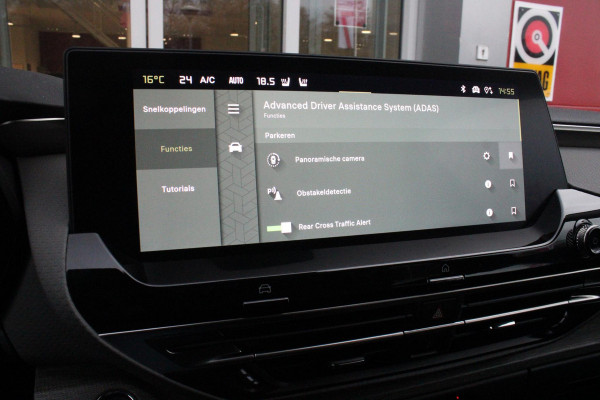 Citroën C5 X 1.6 Plug-in Hybrid 225PK MAX | PANORAMISCH SCHUIF / KANTELDAK | ELEKTRISCHE VOORSTOELEN MET GEHEUGEN | VOORSTOEL VENTILATIE | VOORSTOEL VERWARMING | VOORSTOELEN MET MASSAGE FUNCTIE | LEDEREN BEKLEDING | STUUR VERWARMING | DRAADLOOS APPLE CARPLAY / ANDROID AUTO | 360° CAMERA | KEYLESS ENTRY / START | 19"LICHTMETALEN VELGEN | ELEKTRISCH BEDIENBARE ACHTERKLEP MET HANDSFREE FUNCTIE | HEADUP DISPLAY | NAVIGATIE | ADAPTIVE CRUISE CONTROL |