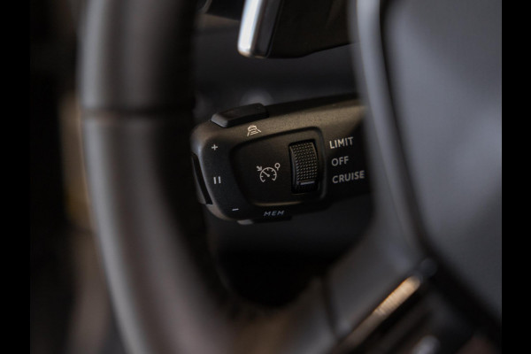 Peugeot 2008 1.2 Hybrid 136 Allure / 136pk / Dodehoek herkenning / Apple CarPlay / Adaptieve Cruise control /