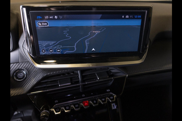 Peugeot 2008 1.2 Hybrid 136 Allure / 136pk / Dodehoek herkenning / Apple CarPlay / Adaptieve Cruise control /