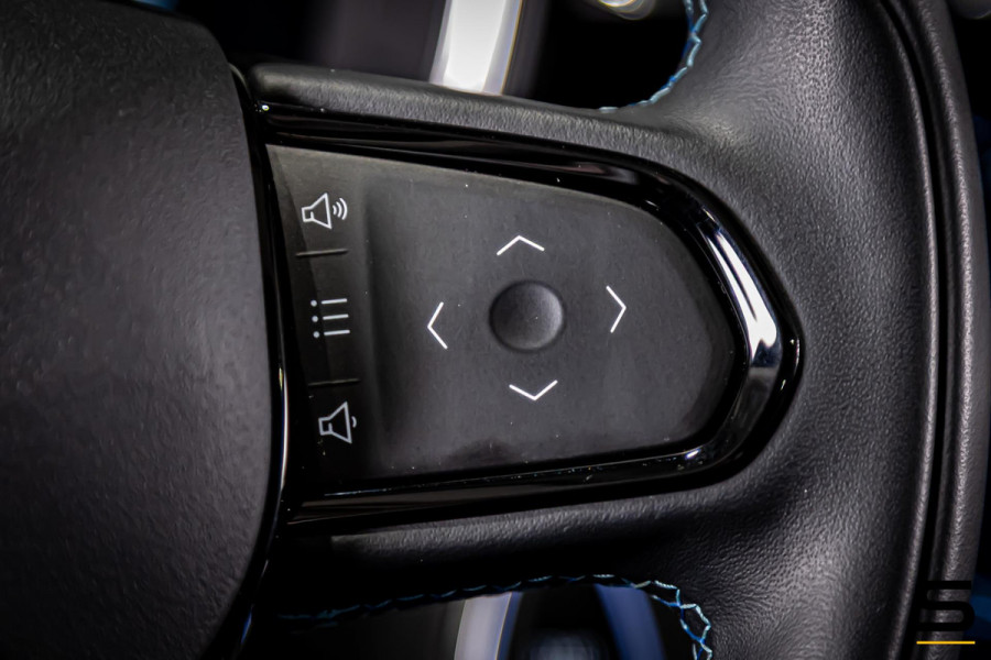 Lynk & Co 01 1.5|NAP|Pano|E-stoel|Cam|Black|FullOption|1eig