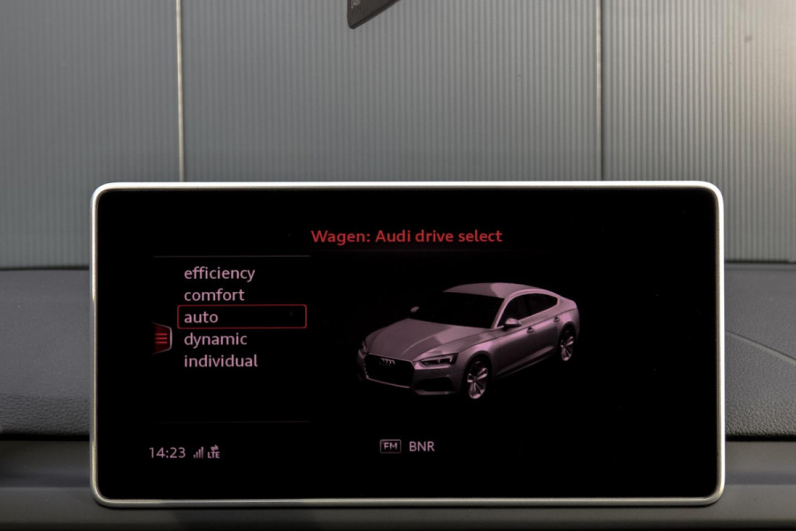 Audi A5 Sportback 2.0 TFSI MHEV Sport S-line Edition | SFEERVERLICHTING | STOELVERWARMING | BLACK OPTIC PAKKET